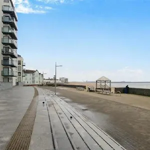 Holiday Home Swansea Swansea