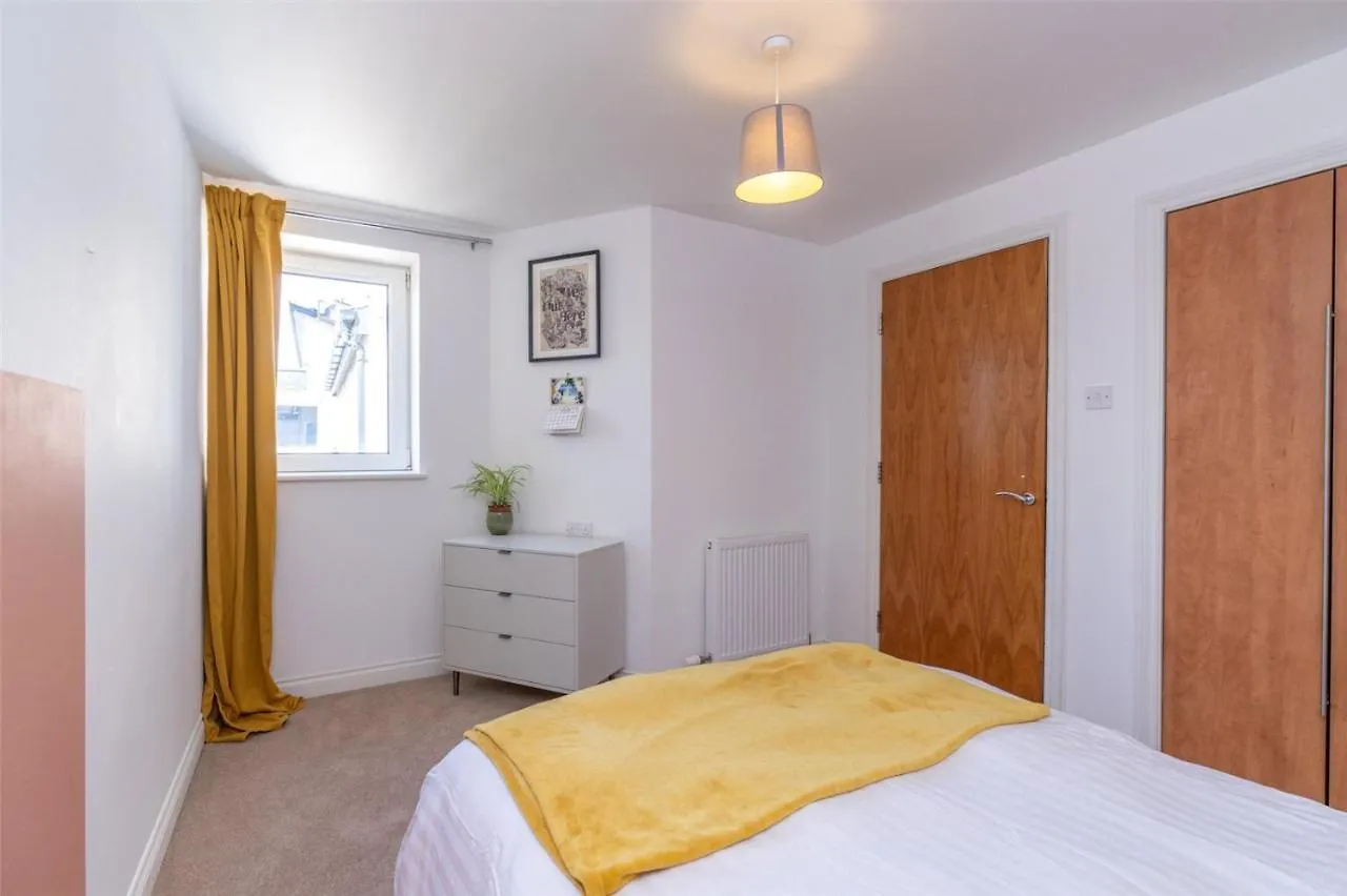 Homestay The Spectrum Edinburgh United Kingdom